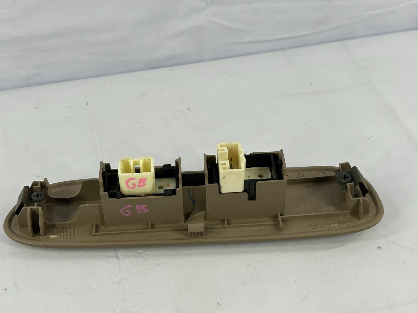 2000-2005 Toyota Tundra Right Front Window Lock Switch & Bezel 74201-0C030-E1
