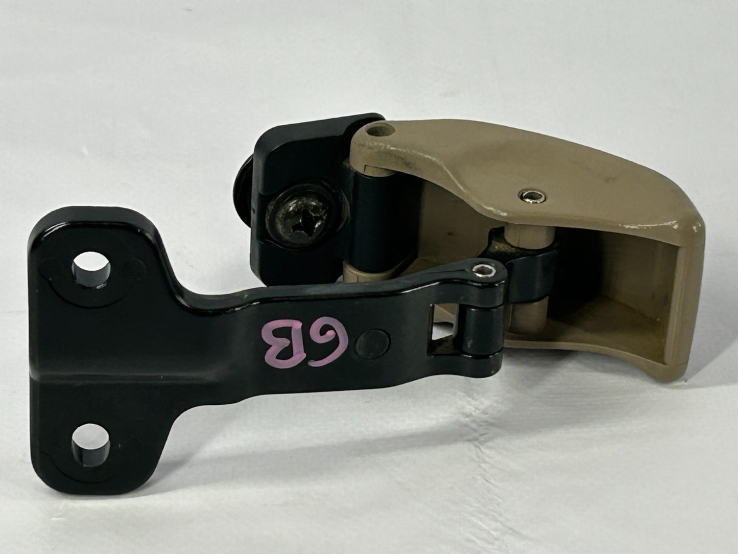 2000-2005 Toyota Tundra Left Driver Side Quarter Window Latch OEM 62920-34012-E0