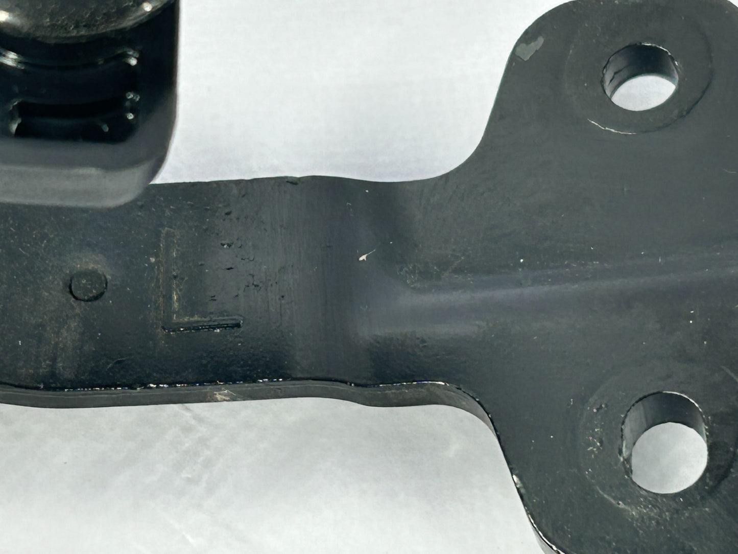 2000-2005 Toyota Tundra Left Driver Side Quarter Window Latch OEM 62920-34012-E0