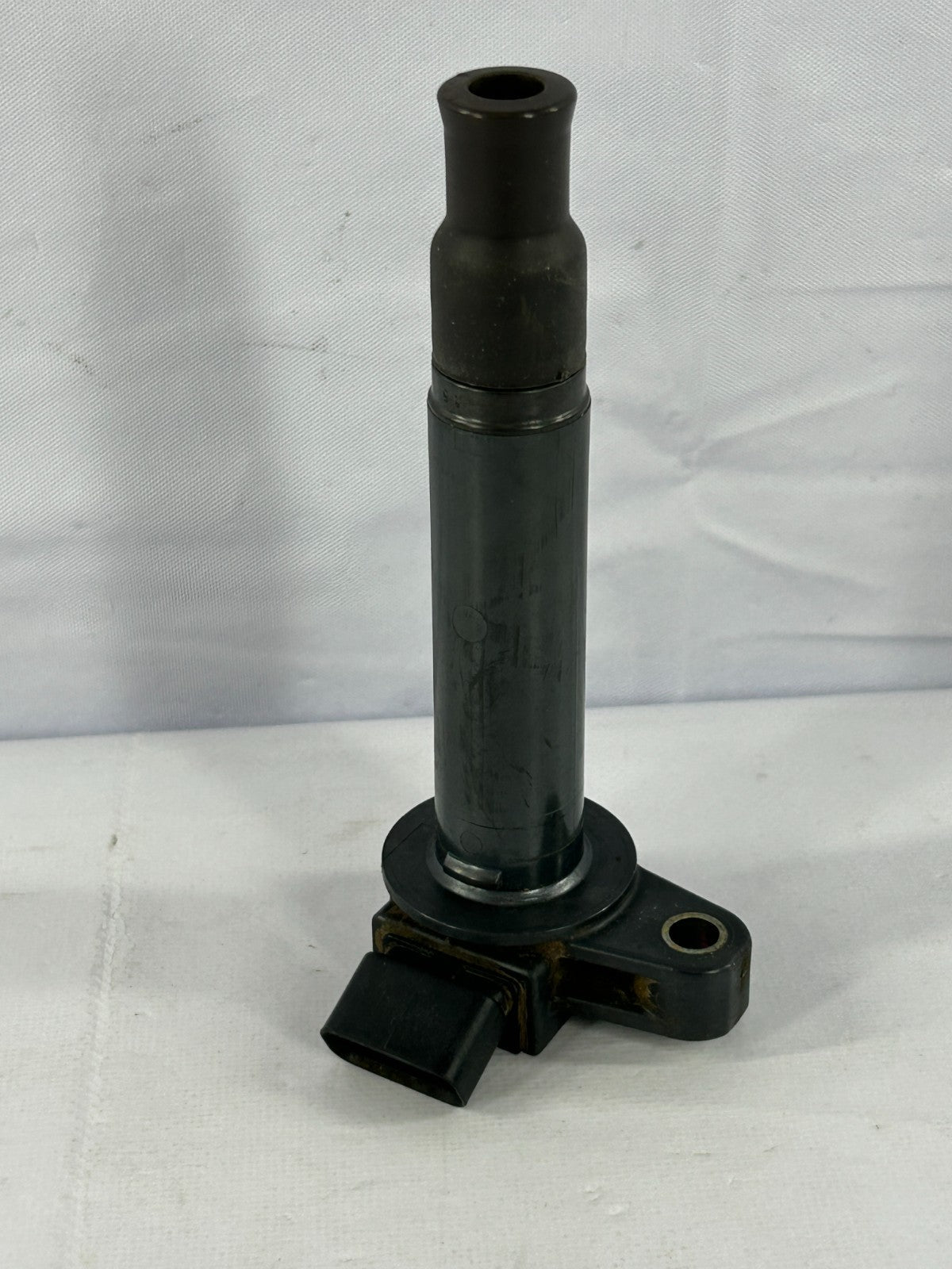 2000-2004 Toyota Tundra Direct Ignition Coil Assembly OEM 90919-02230