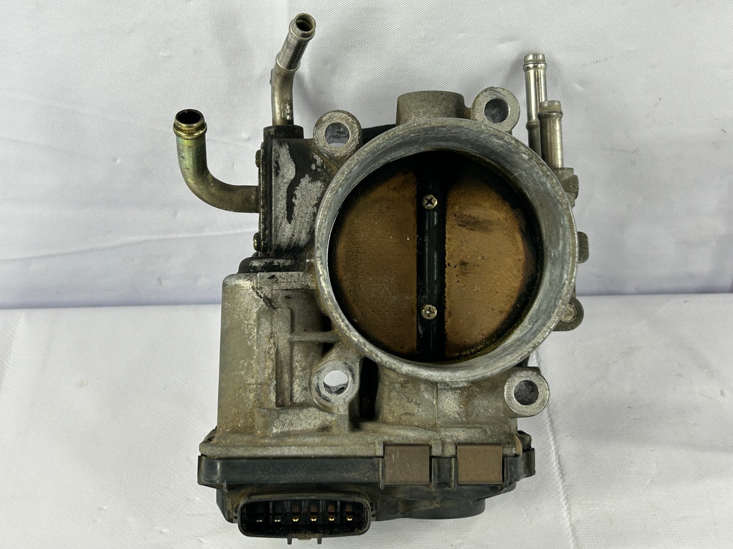 2002-2005 Toyota Tundra Throttle Body Assembly with Motor OEM 22030-50170