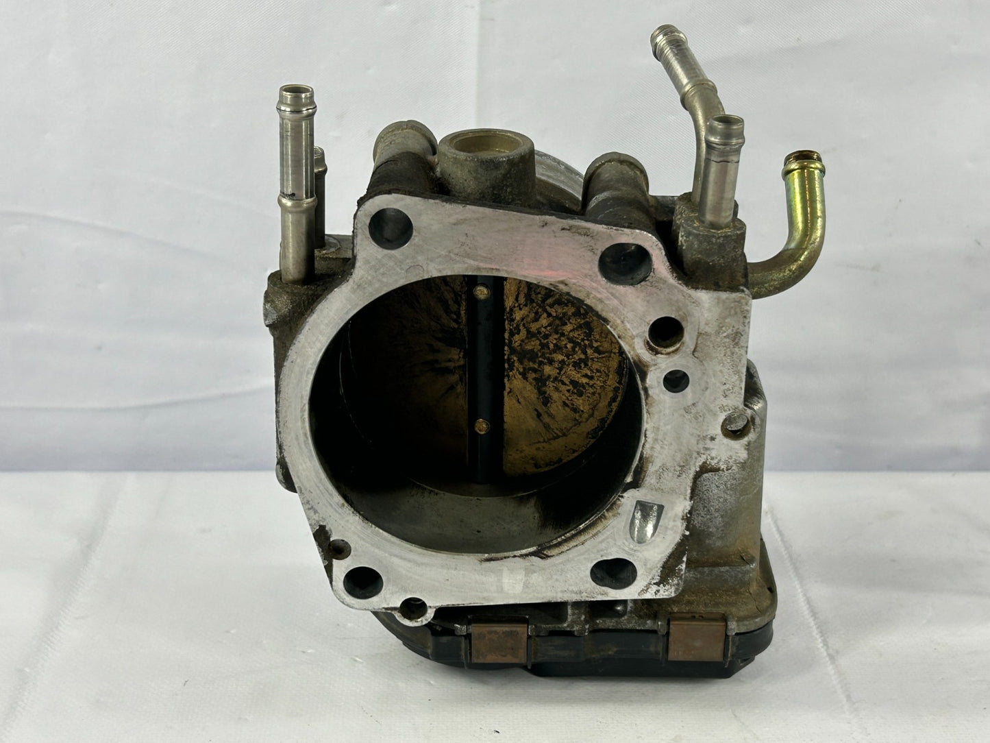 2002-2005 Toyota Tundra Throttle Body Assembly with Motor OEM 22030-50170