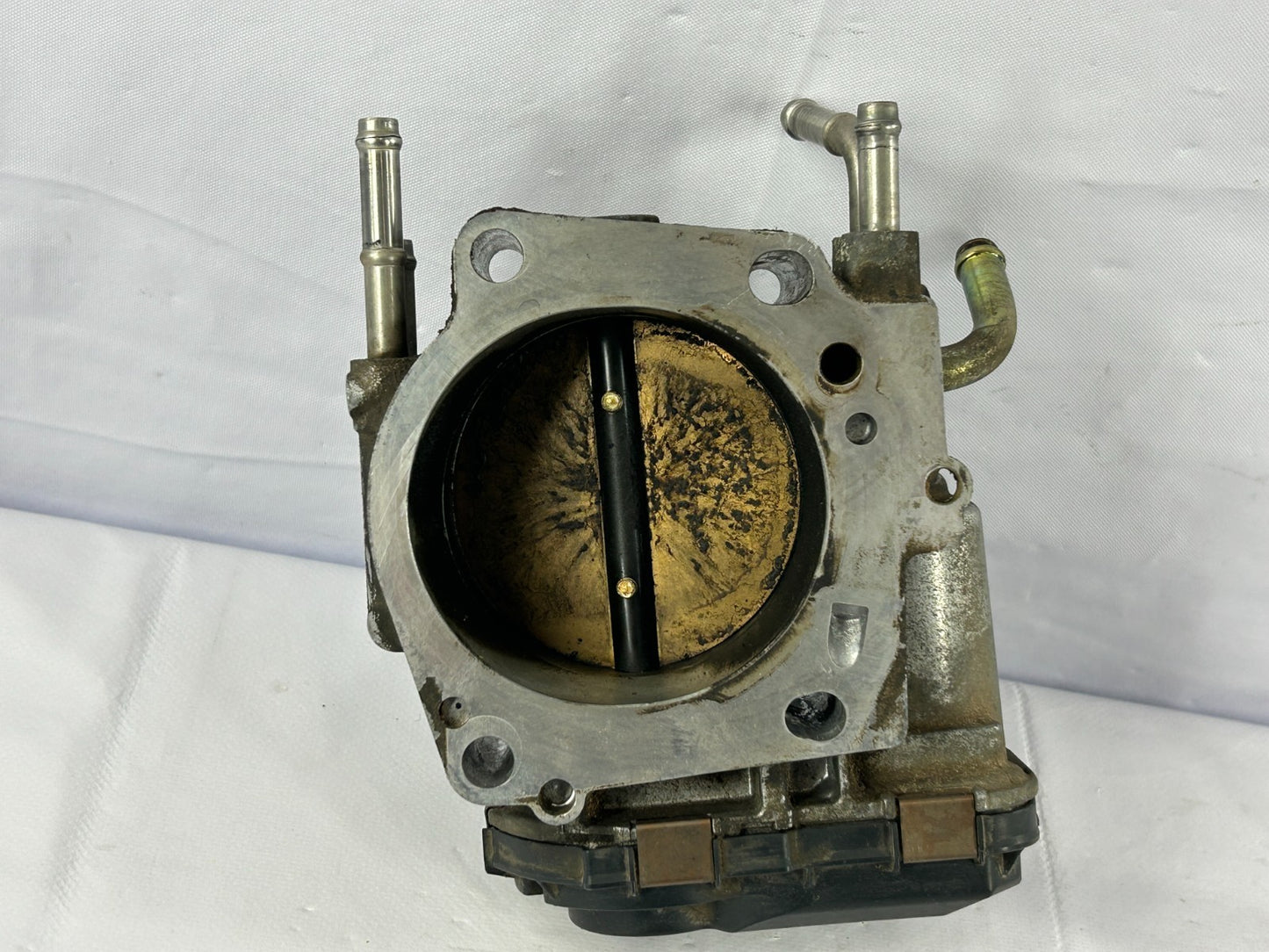 2002-2005 Toyota Tundra Throttle Body Assembly with Motor OEM 22030-50170