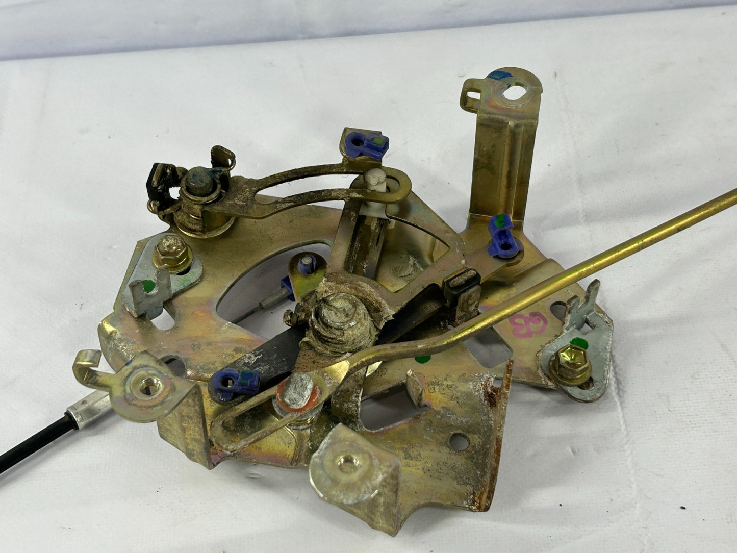2000-2006 Toyota Tundra Access Rear LEFT Door Lock Actuator Latch OE 69630-0C010
