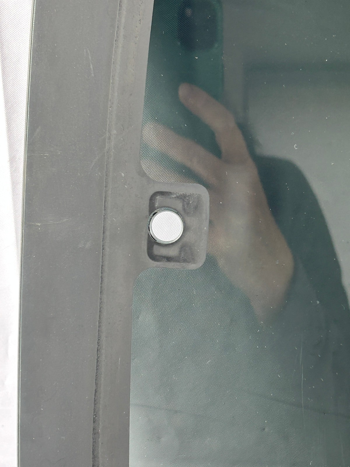 2000-2006 Toyota Tundra Extended Cab Left Rear Door Window Glass