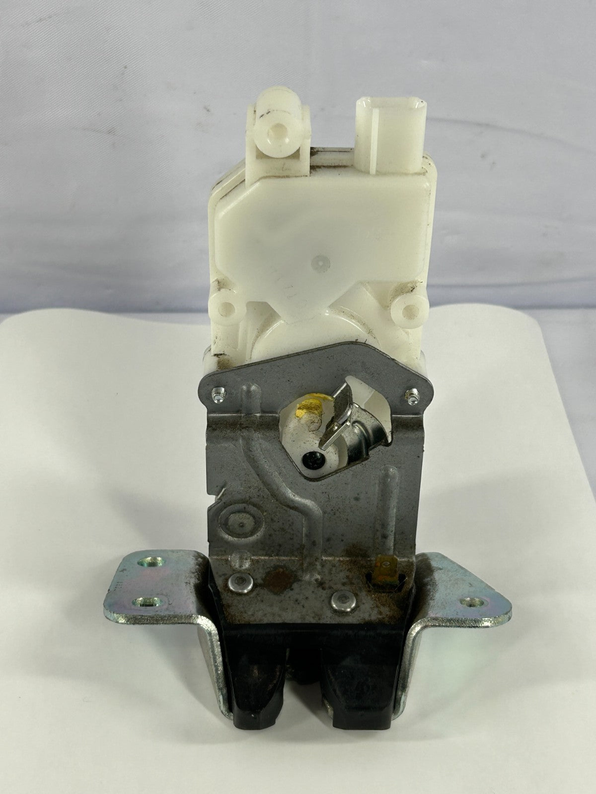 2007-2013 Mitsubishi Outlander Trunk Latch Liftgate Lock Actuator OEM 5808A129