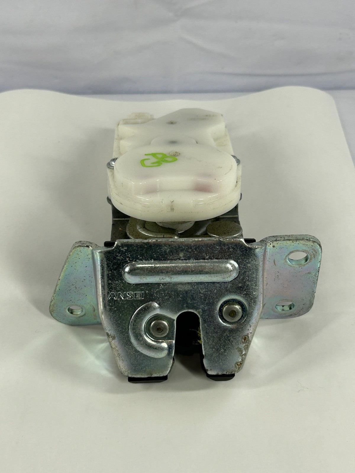 2007-2013 Mitsubishi Outlander Trunk Latch Liftgate Lock Actuator OEM 5808A129