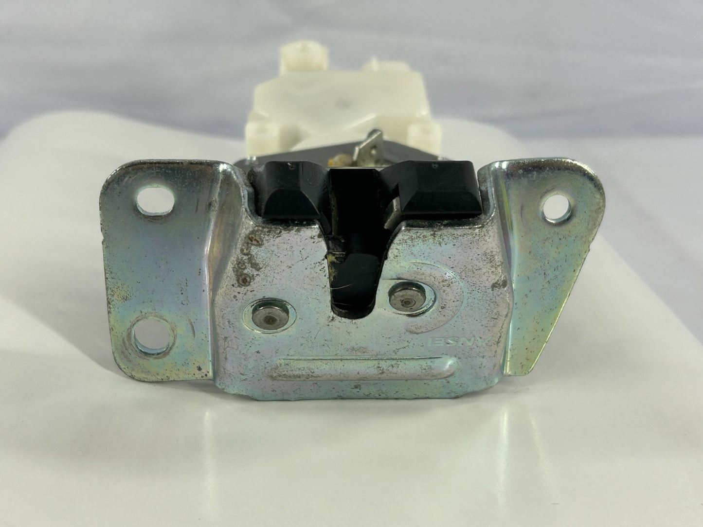 2007-2013 Mitsubishi Outlander Trunk Latch Liftgate Lock Actuator OEM 5808A129