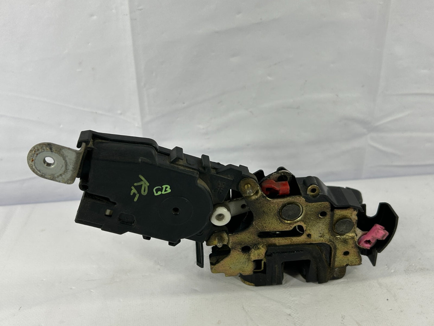 2000-2004 Subaru Legacy or Outback Front Right Door Lock Actuator OEM 61100AE00B