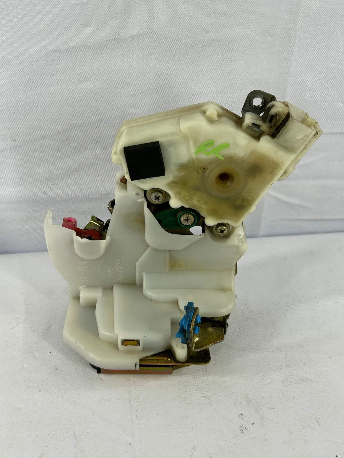2002-2007 Subaru Impreza Rear Right Door Lock Actuator Assy OEM 61035FE001