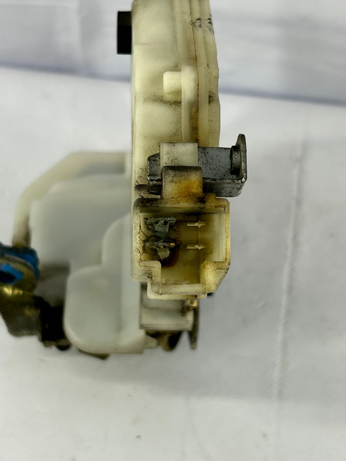 02-07 Subaru Impreza Outback Sport Rear Right Door Lock Actuator OEM 61100FE040