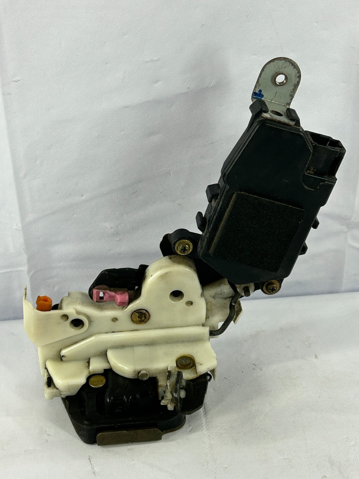 1996-1999 Subaru Legacy Outback Rear Right Door Lock Actuator OEM 62316AC140