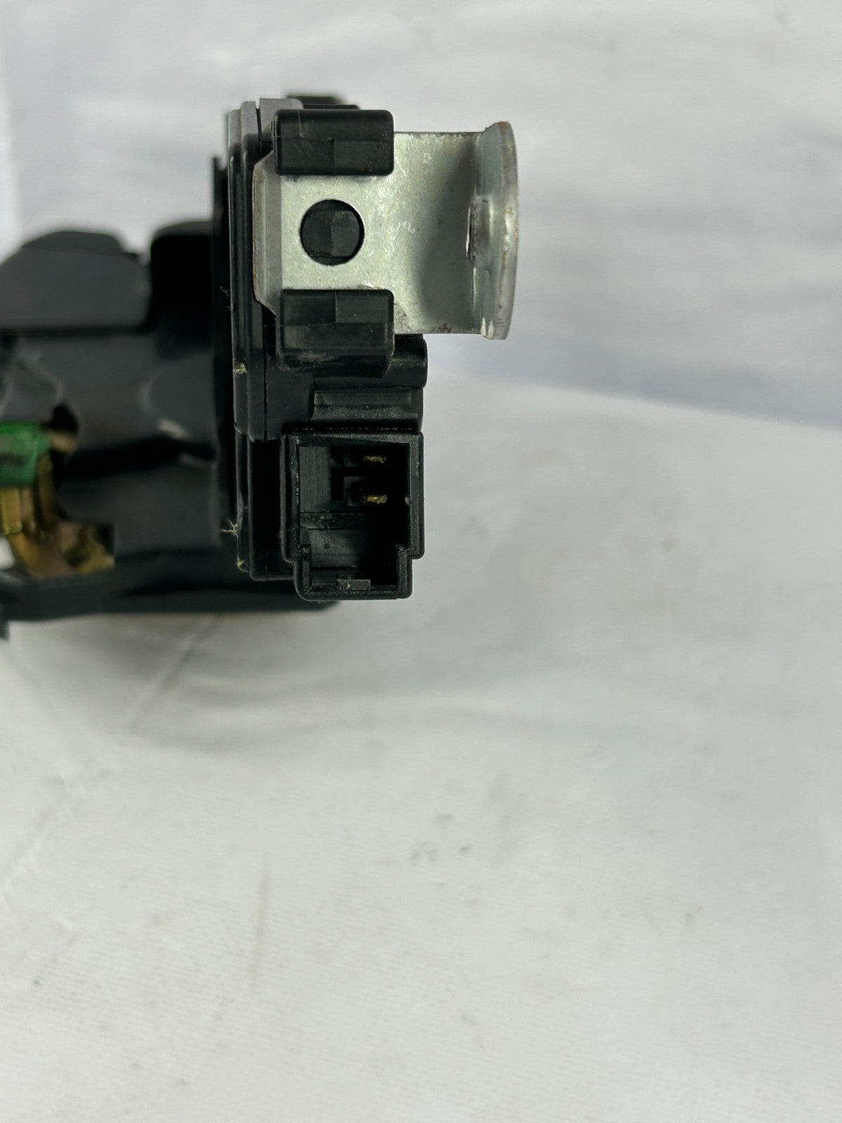 00-04 Subaru Legacy or Outback Front Right Door Lock Actuator OEM 61100AE00B