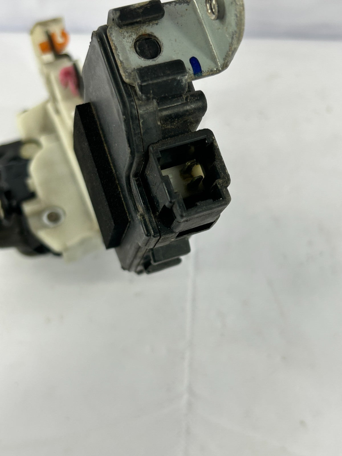 1995-1999 Subaru Legacy Outback Rear Right Door Lock Actuator OEM 62316AC140