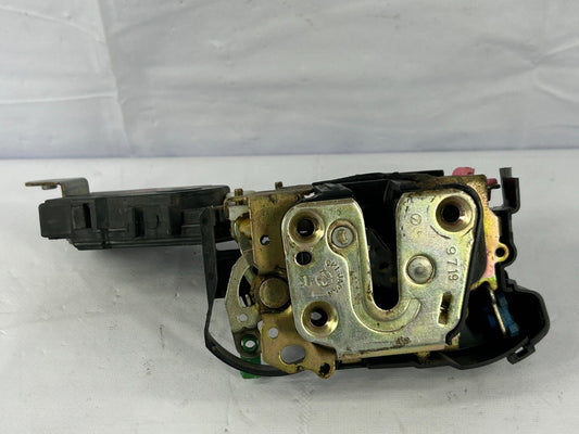 2000-2004 Subaru Outback Front Right Side Door Lock Actuator OEM 61100AE00B