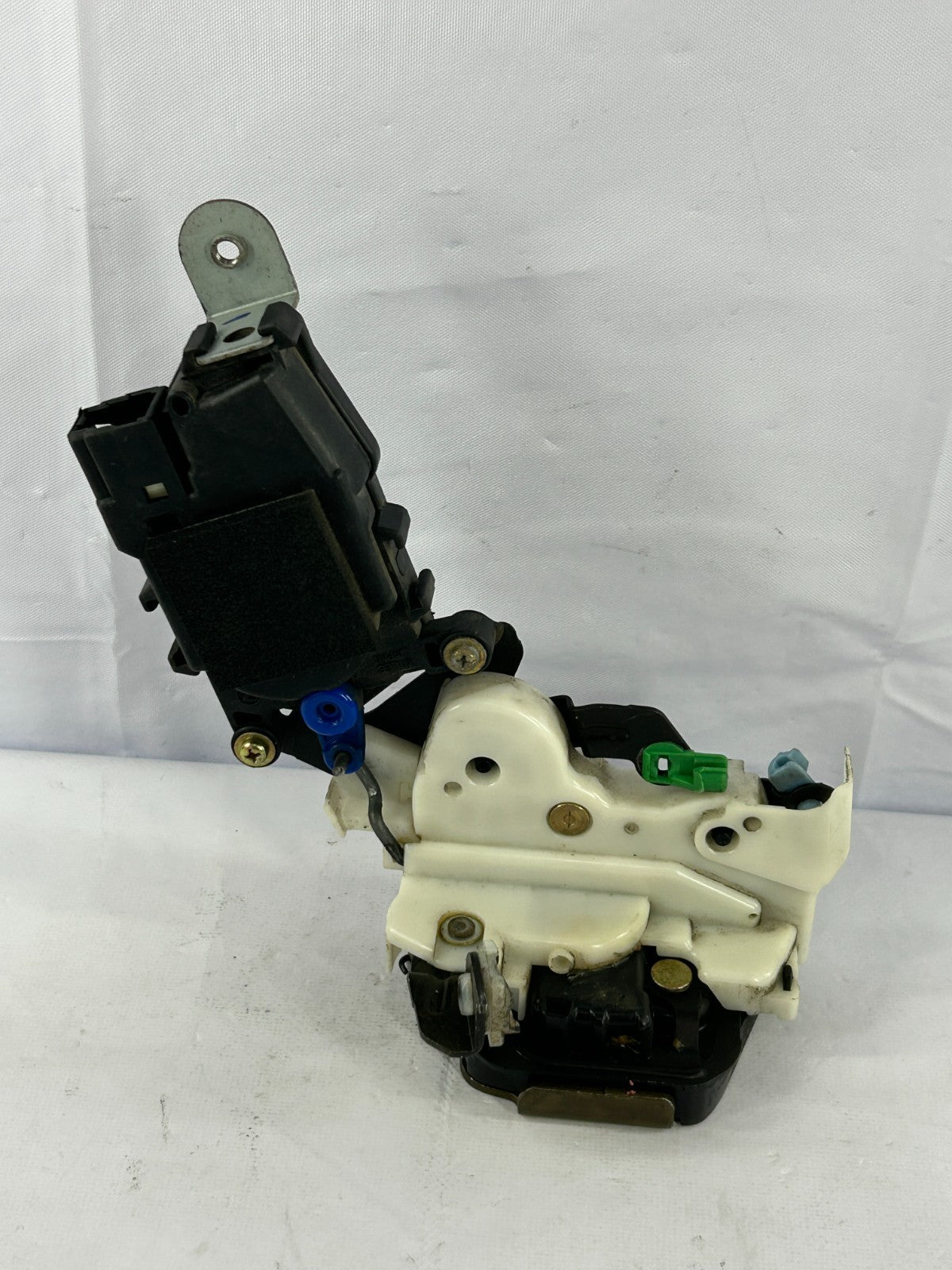 1995-1999 Subaru Outback Legacy Rear Left Side Door Lock Actuator OEM 63318AC010