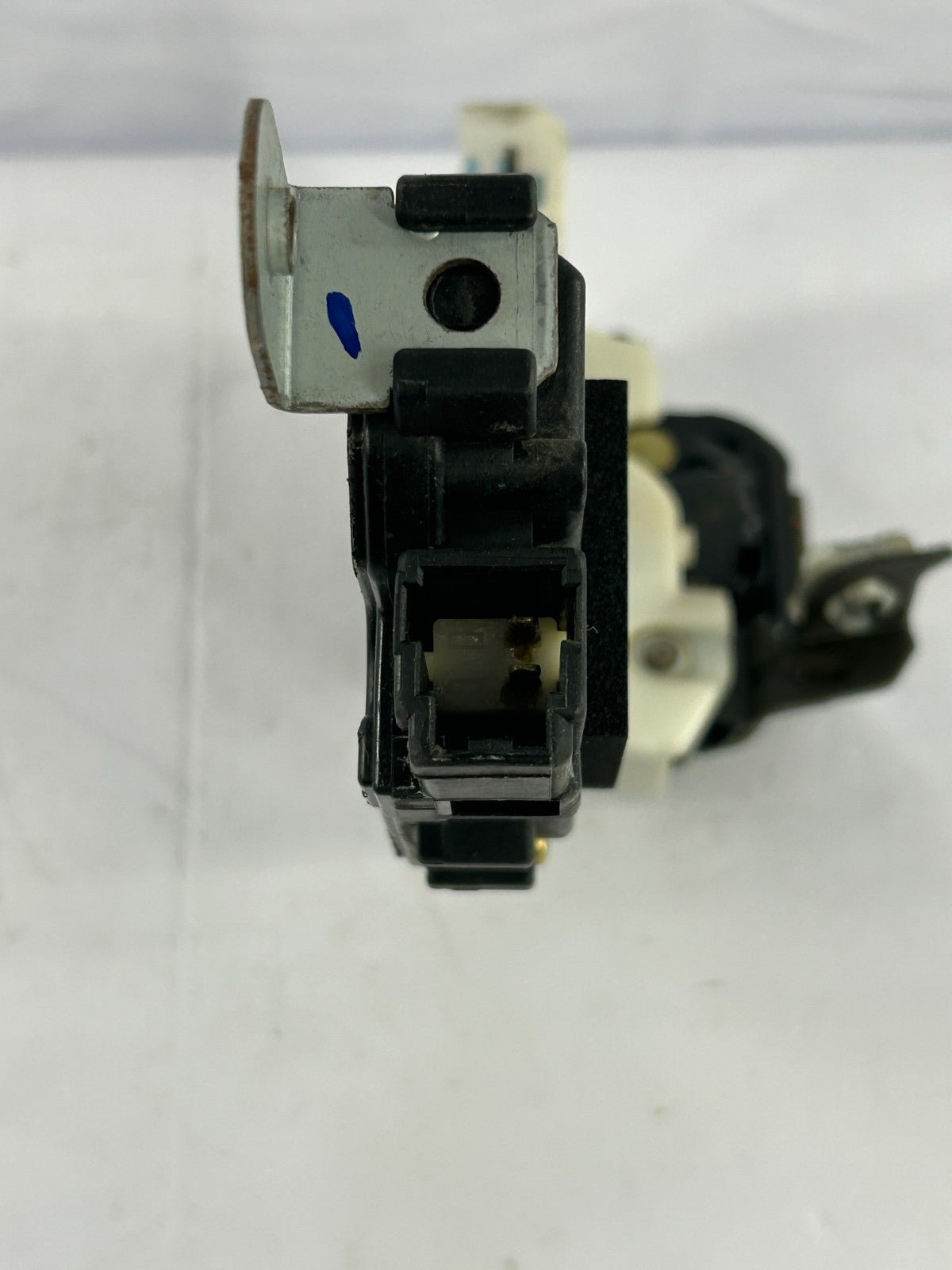 1995-1999 Subaru Outback Legacy Rear Left Side Door Lock Actuator OEM 63318AC010
