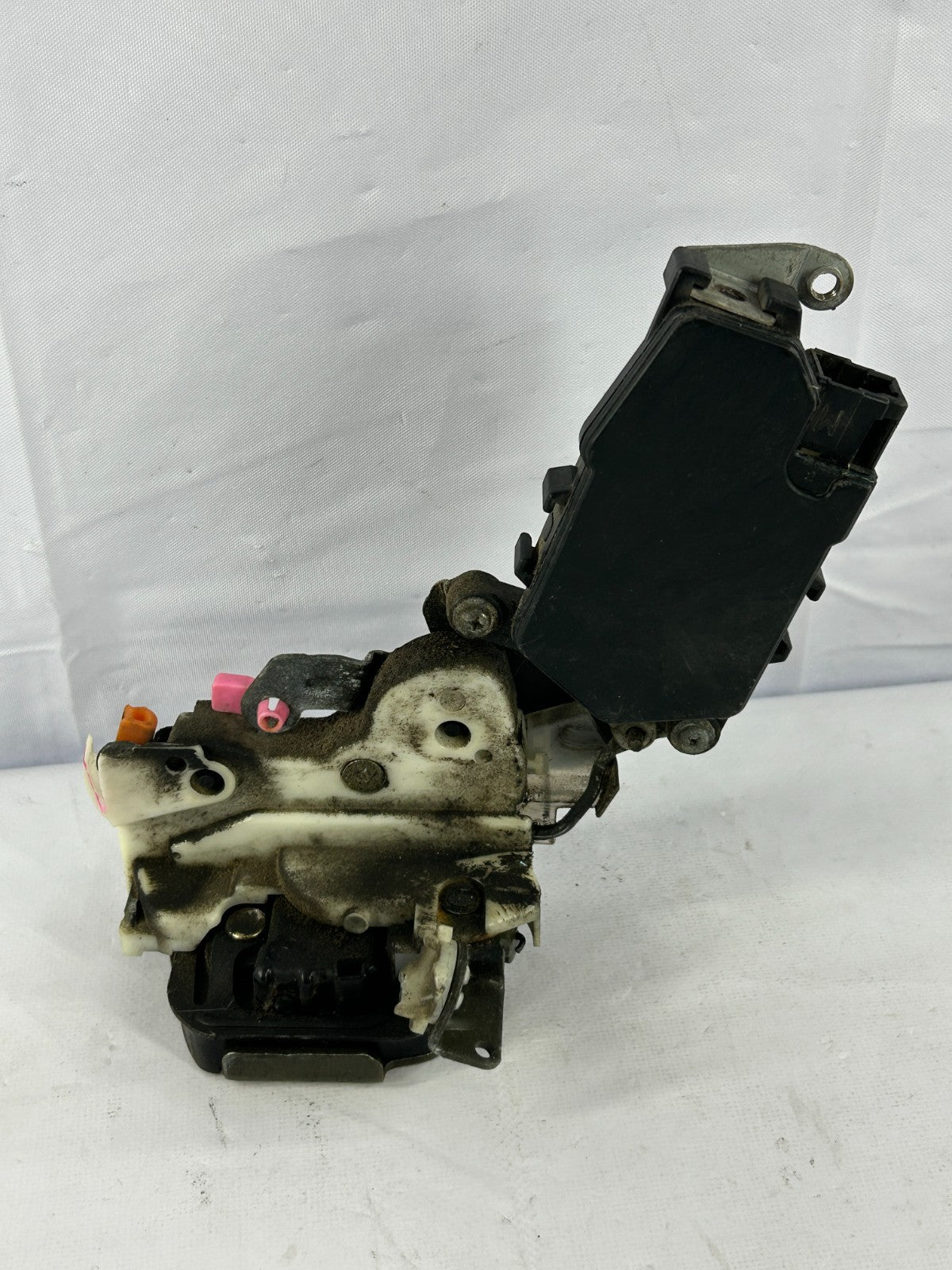 1996-2001 Subaru Impreza Rear Right Door Lock Actuator OEM 63316FA100