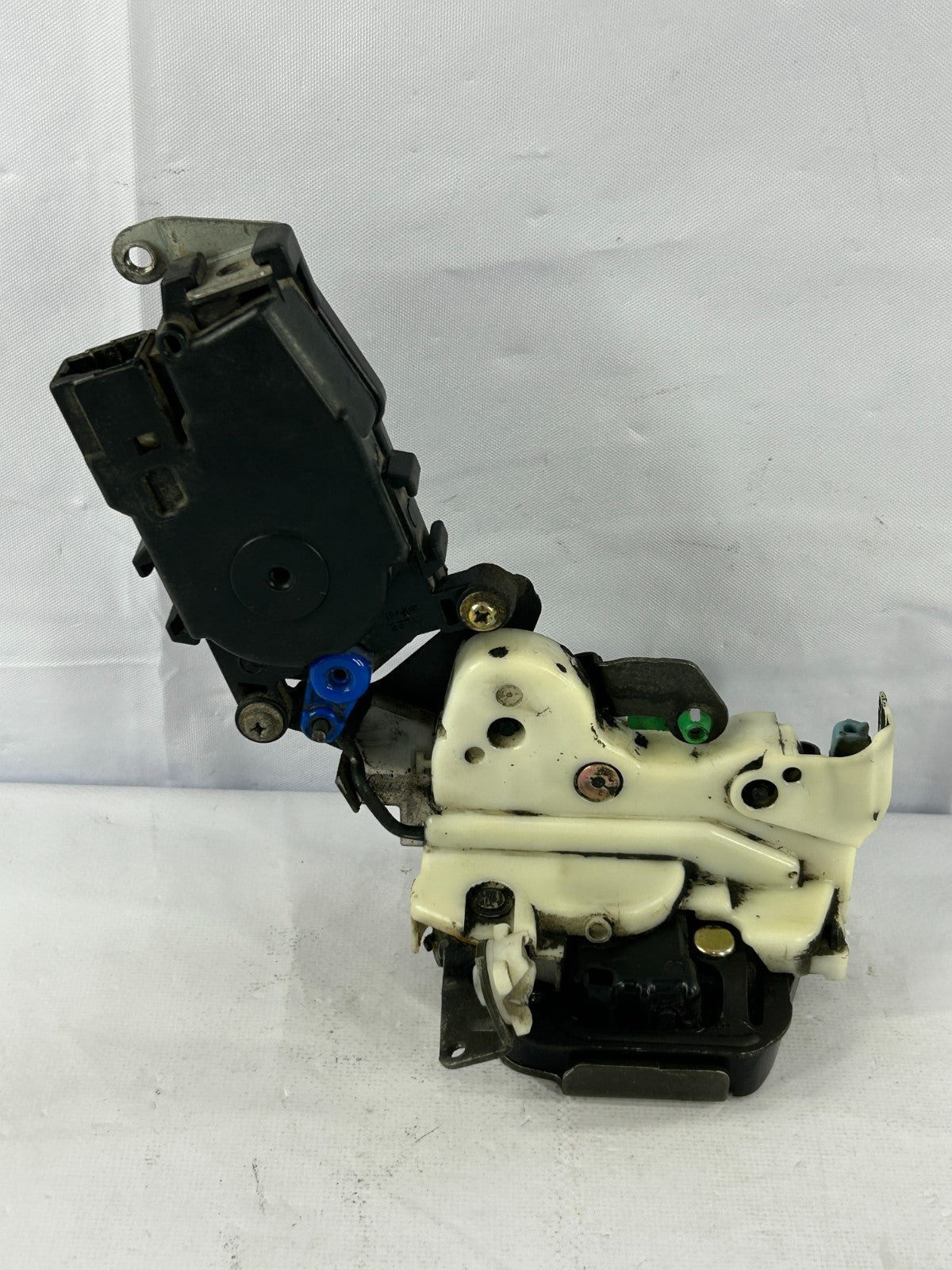 1996-2001 Subaru Impreza Rear Left Driver Side Door Lock Actuator OEM 63316FA110