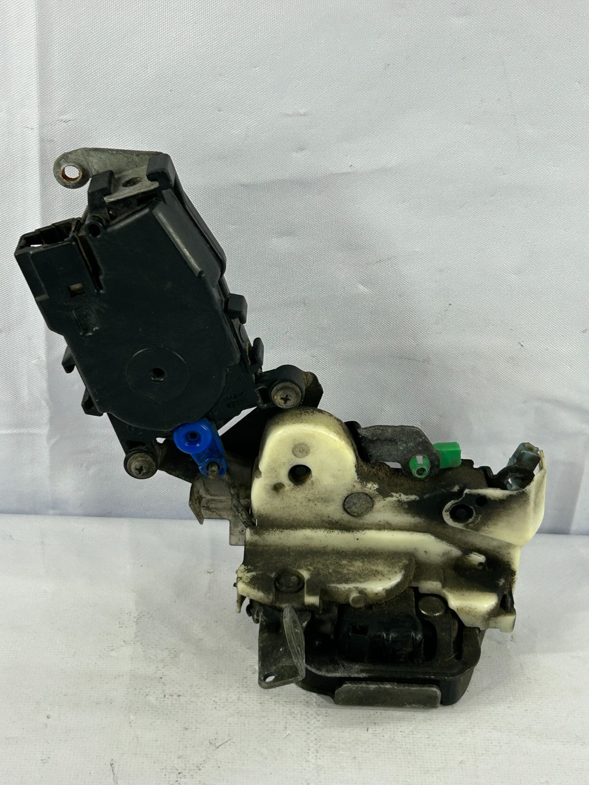 1996-2001 Subaru Impreza Sedan Rear Left Driver Side Door Lock Actuator OEM