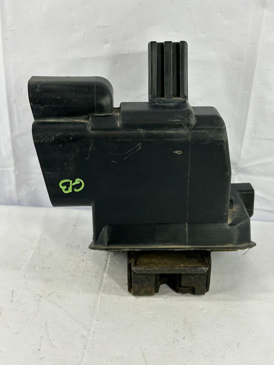 2001-2007 Toyota Sequoia Rear Trunk Liftgate Latch Lock Actuator OEM 69301-0C010