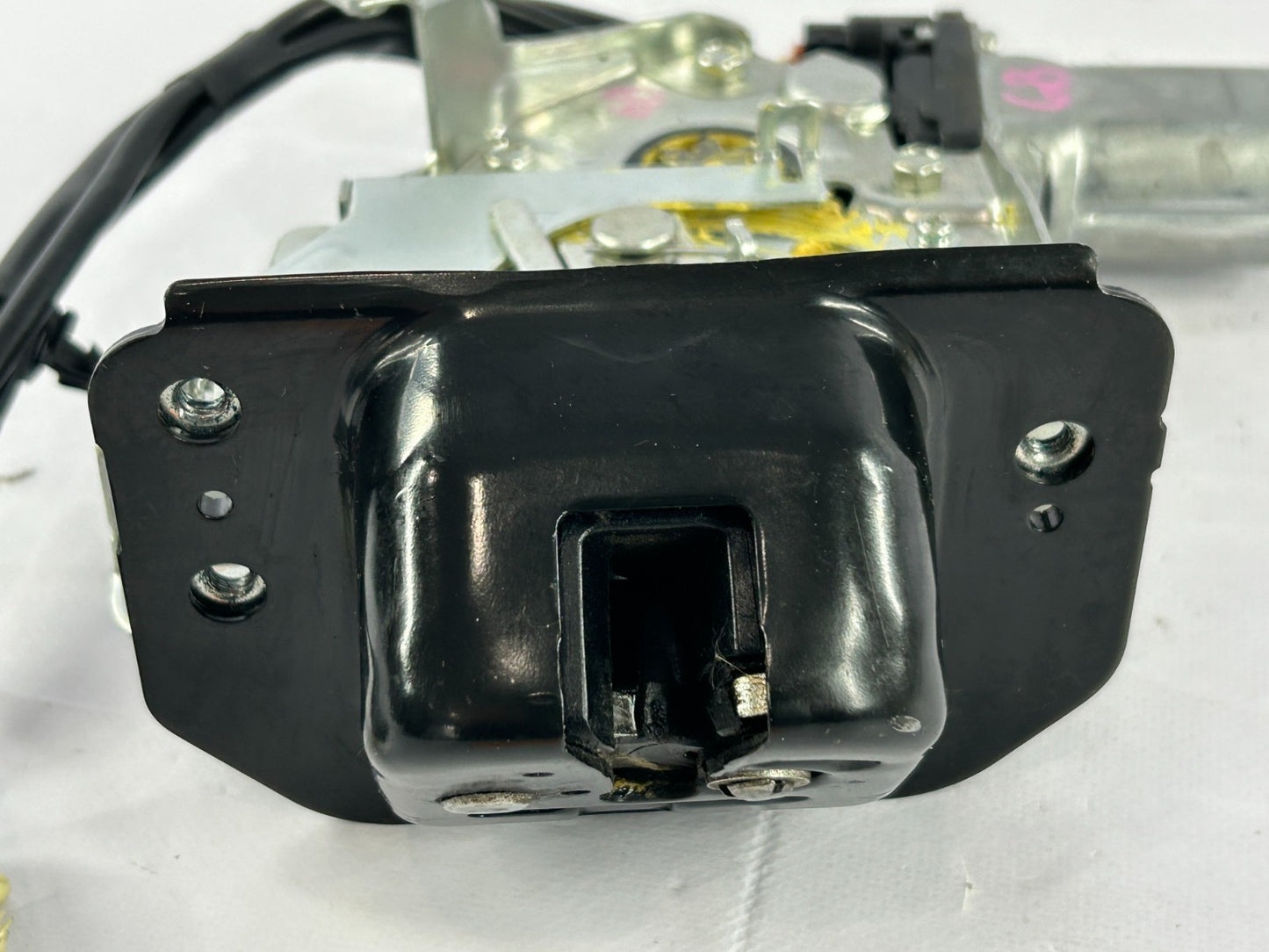 07-13 Lincoln MKX Rear Power Liftgate Trunk Latch Lock Motor OEM 7A1Z-7843150-A