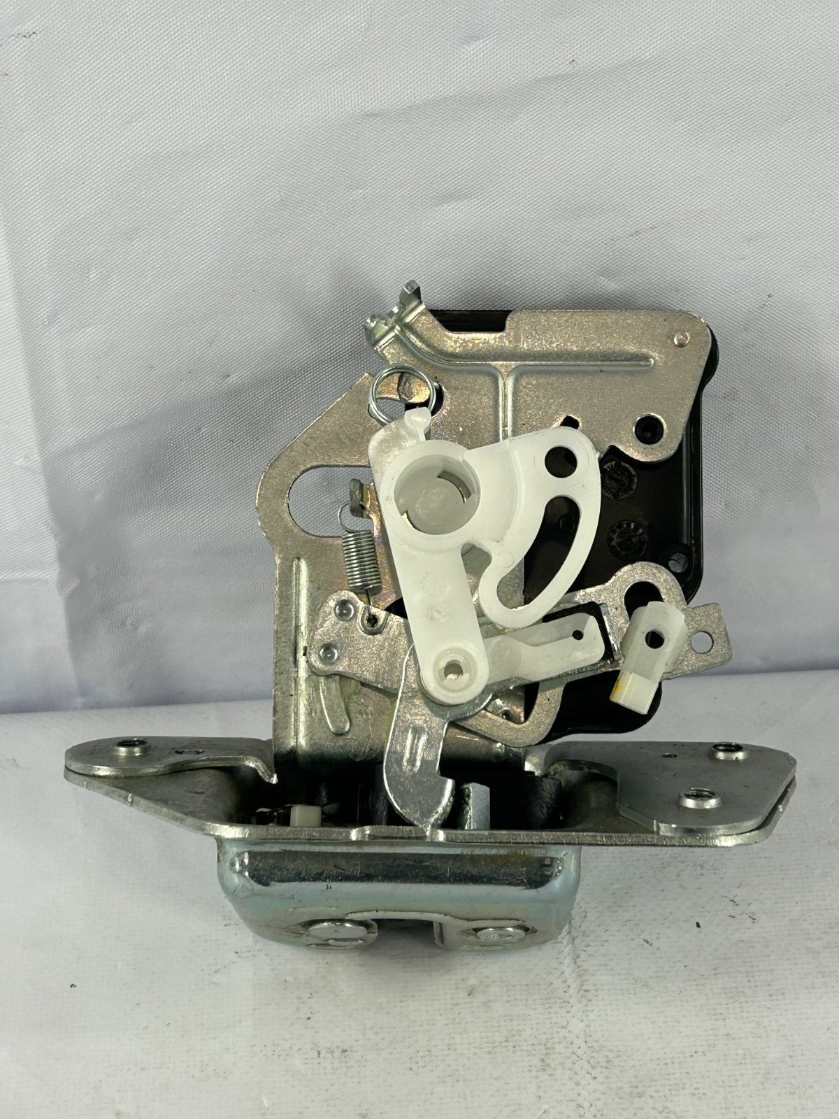 2007-2017 Jeep Patriot Trunk Liftgate Latch Lock Actuator Assembly OEM 4589131AG