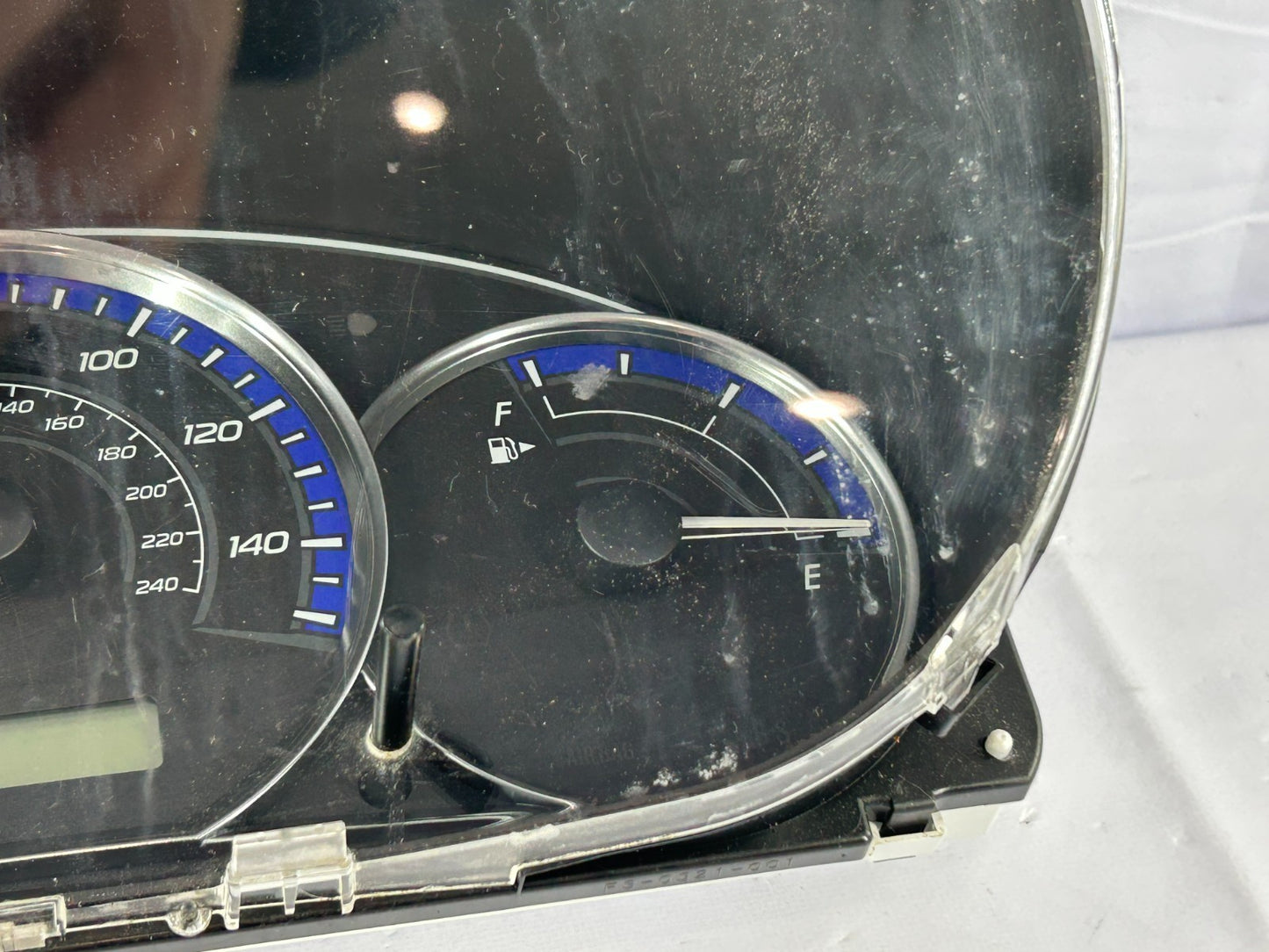2011 Subaru Forester Speedometer Gauge Cluster 256K Miles OEM 85022SC470