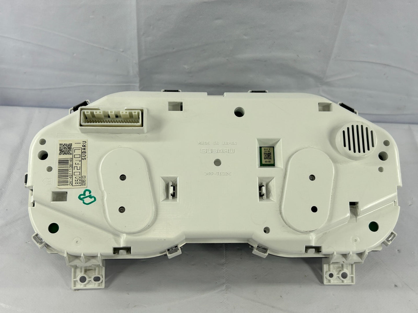 2012 Subaru Impreza Speedometer Instrument Cluster 205K Miles OEM 85002FJ071