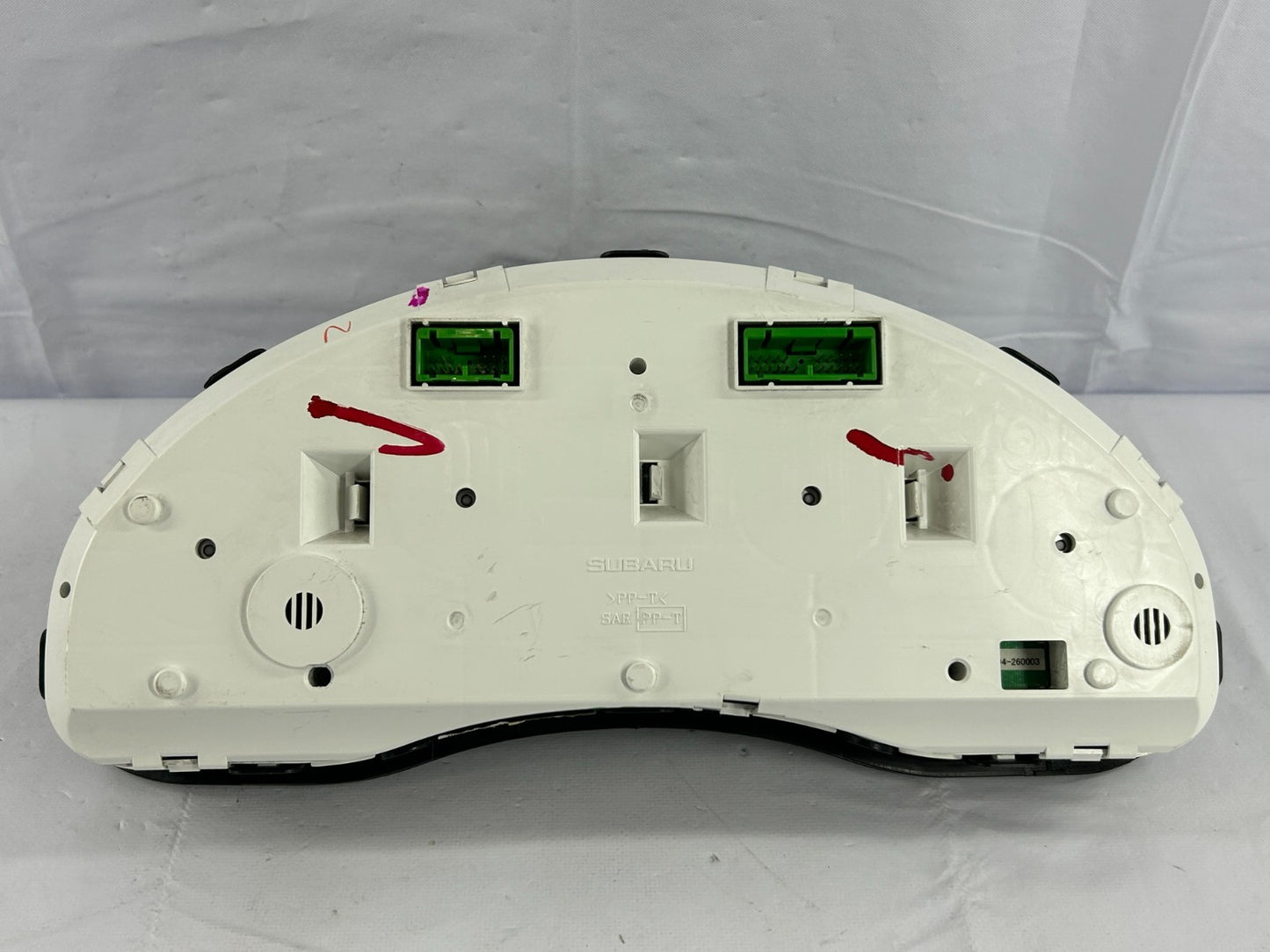 2005 Subaru Outback Speedometer Instrument Cluster 220k Miles OEM 85014AG02A