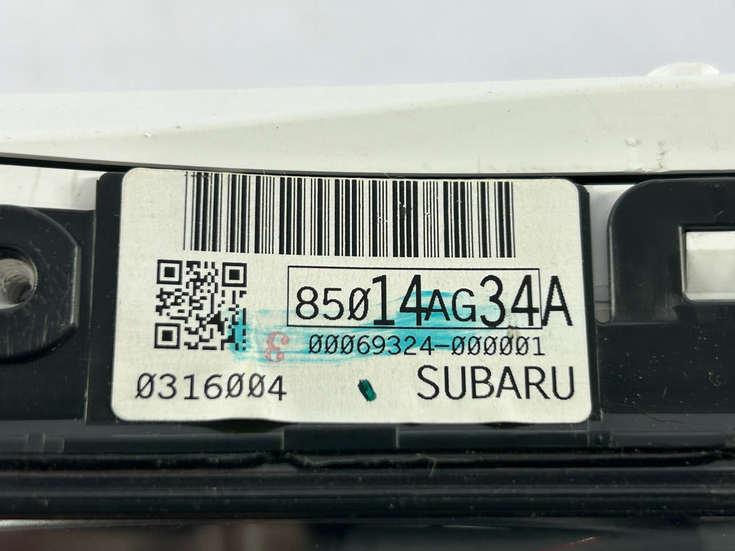 2007 Subaru Legacy Outback Speedometer Instrument Gauge Cluster OEM 85014AG34A