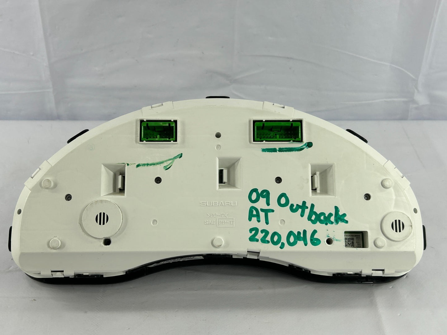 2009 Subaru Outback Speedometer Instrument Cluster OEM 85014AG66B