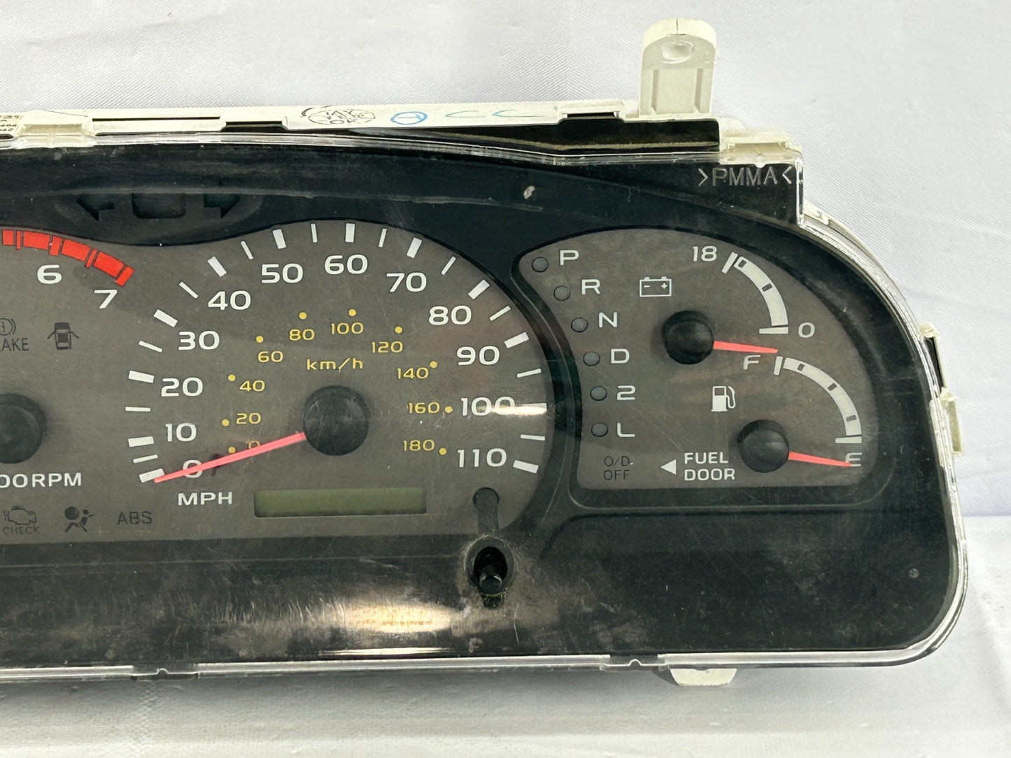 01-04 Toyota Sequoia Speedometer Instrument Cluster 328K Miles OEM 83800-0C131