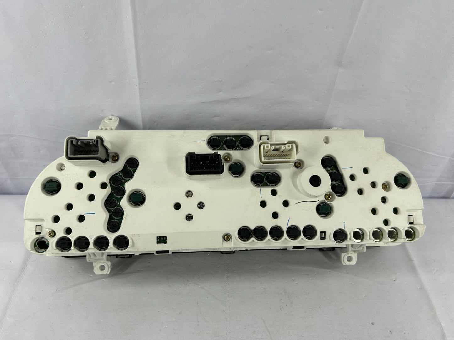 01-07 Toyota Sequoia Speedometer Instrument Cluster 324K Miles OEM 83800-0C110