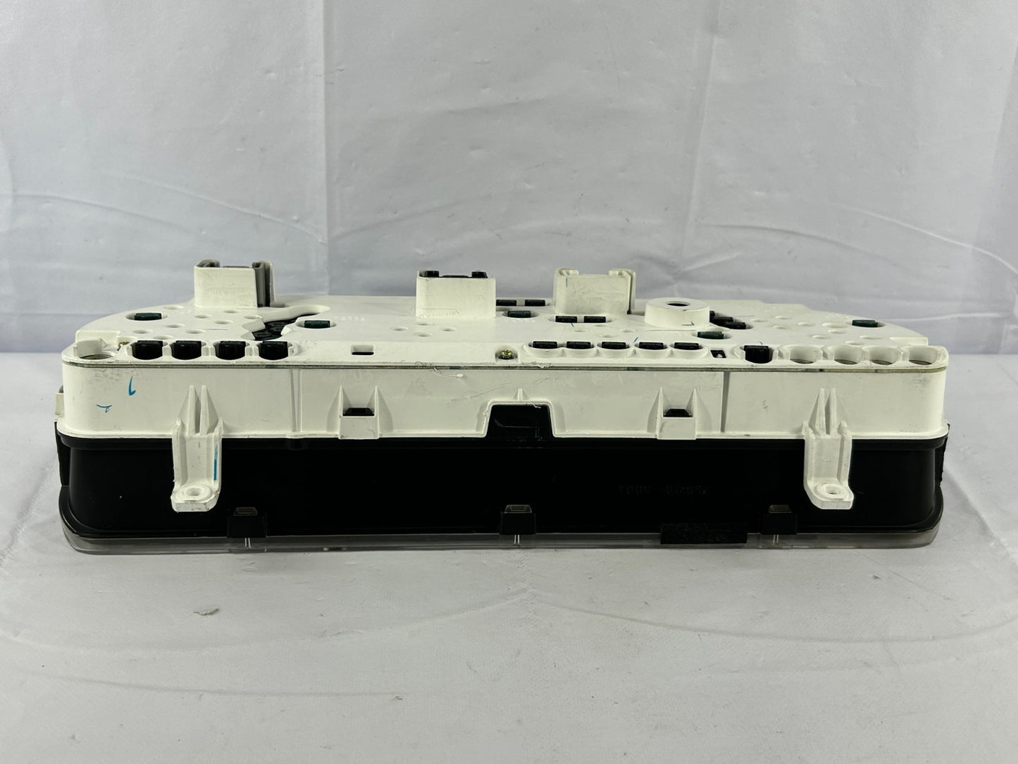 01-07 Toyota Sequoia Speedometer Instrument Cluster 324K Miles OEM 83800-0C110