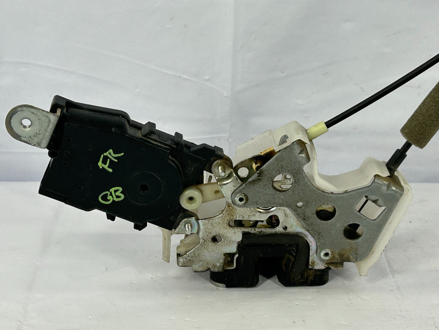 2006-2014 Subaru Tribeca Front Right Door Lock Latch Actuator OEM 61031XA00A