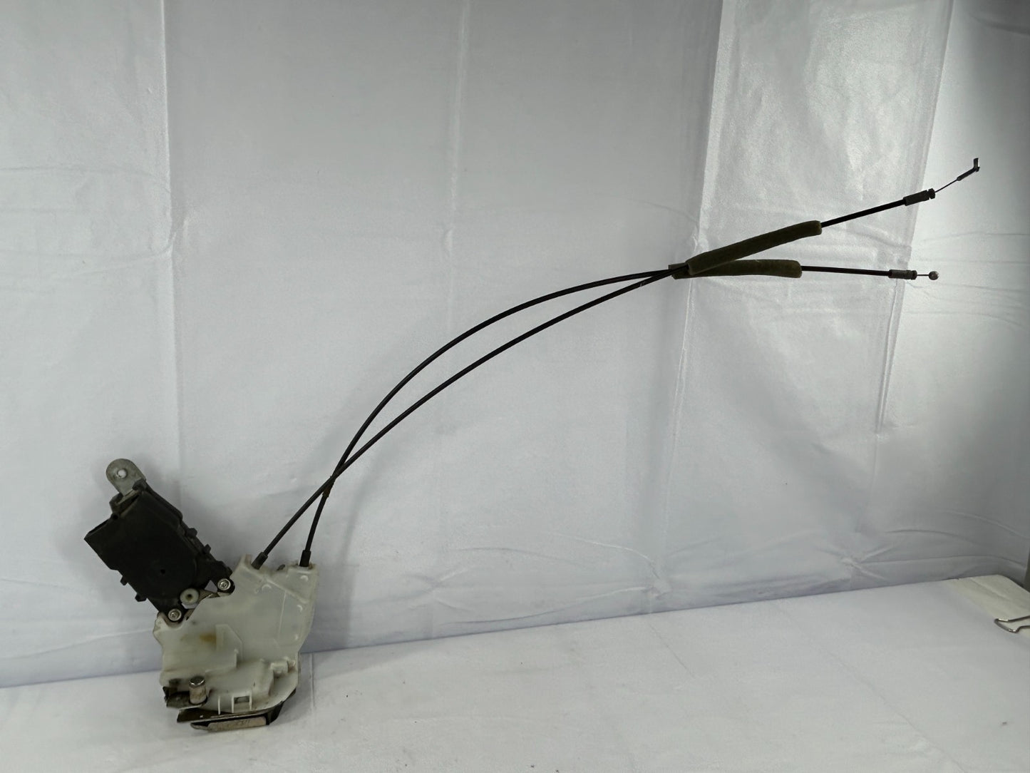 2006-2014 Subaru Tribeca Rear Left Side Door Lock Latch Actuator OEM 61039XA11A