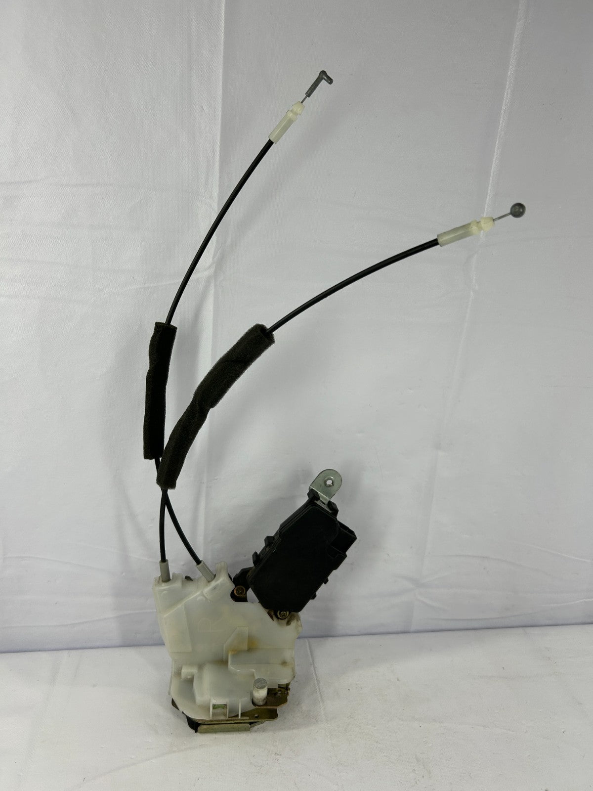 2003-2008 Subaru Forester Rear Right Door Lock Latch Actuator OEM 61035FG200