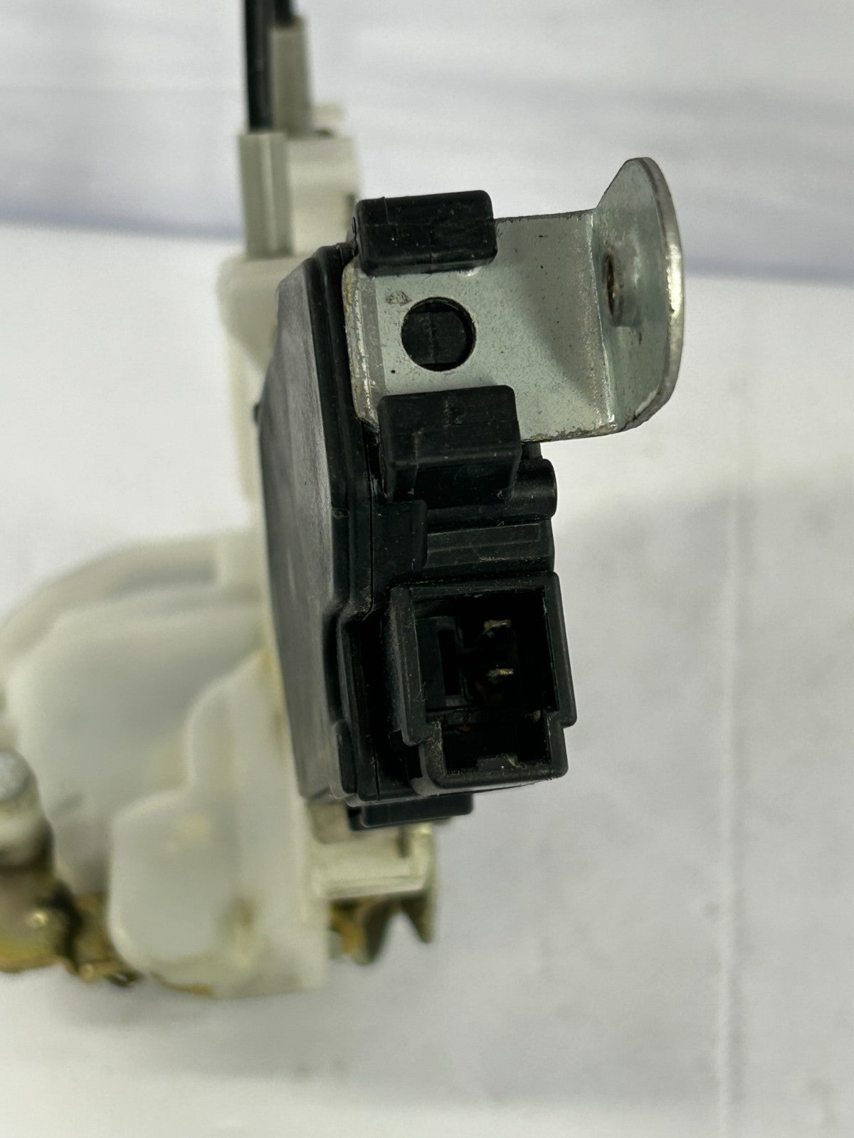 2003-2008 Subaru Forester Rear Right Door Lock Latch Actuator OEM 61035FG200