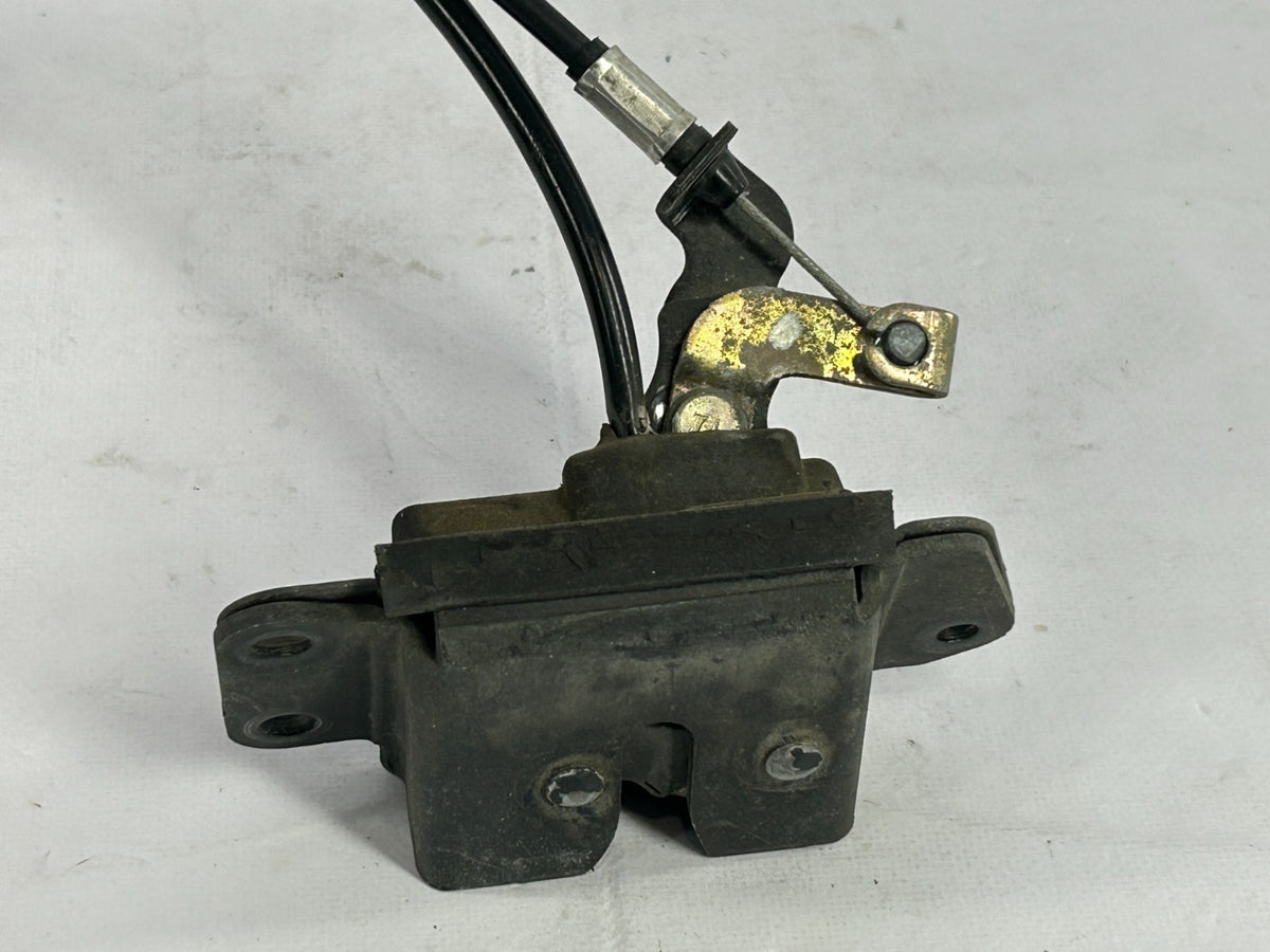 1996-2002 Toyota 4Runner Rear Liftgate Trunk Lid Power Actuator OEM 69350-35020