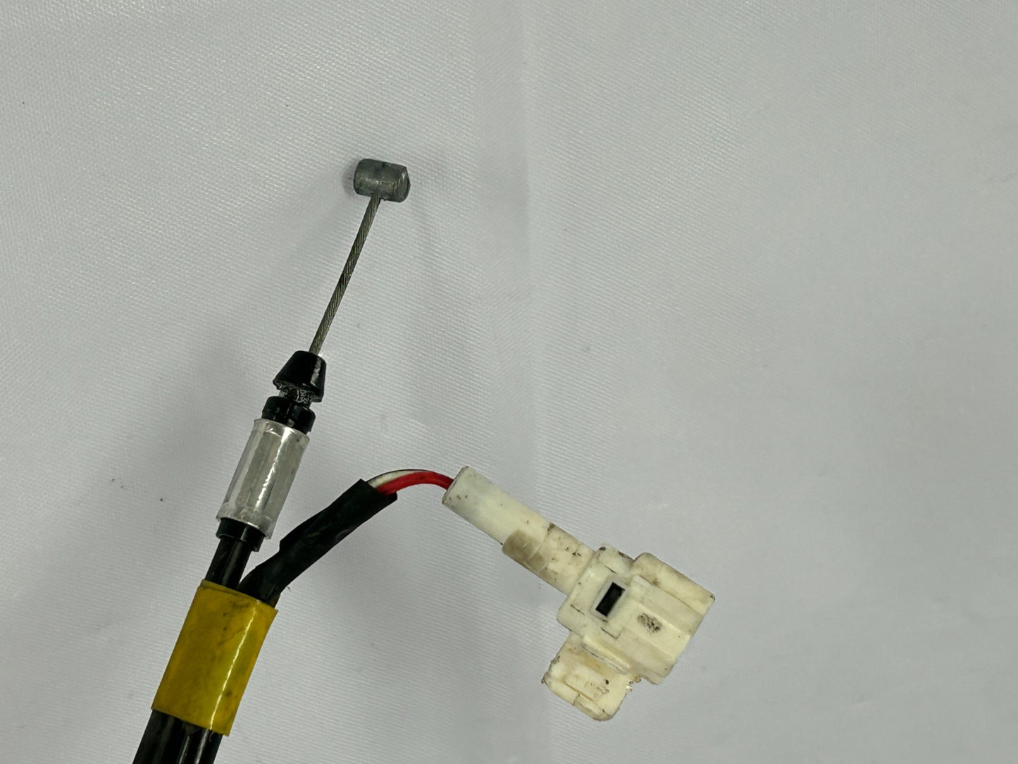1996-2002 Toyota 4Runner Rear Liftgate Trunk Lid Power Actuator OEM 69350-35020