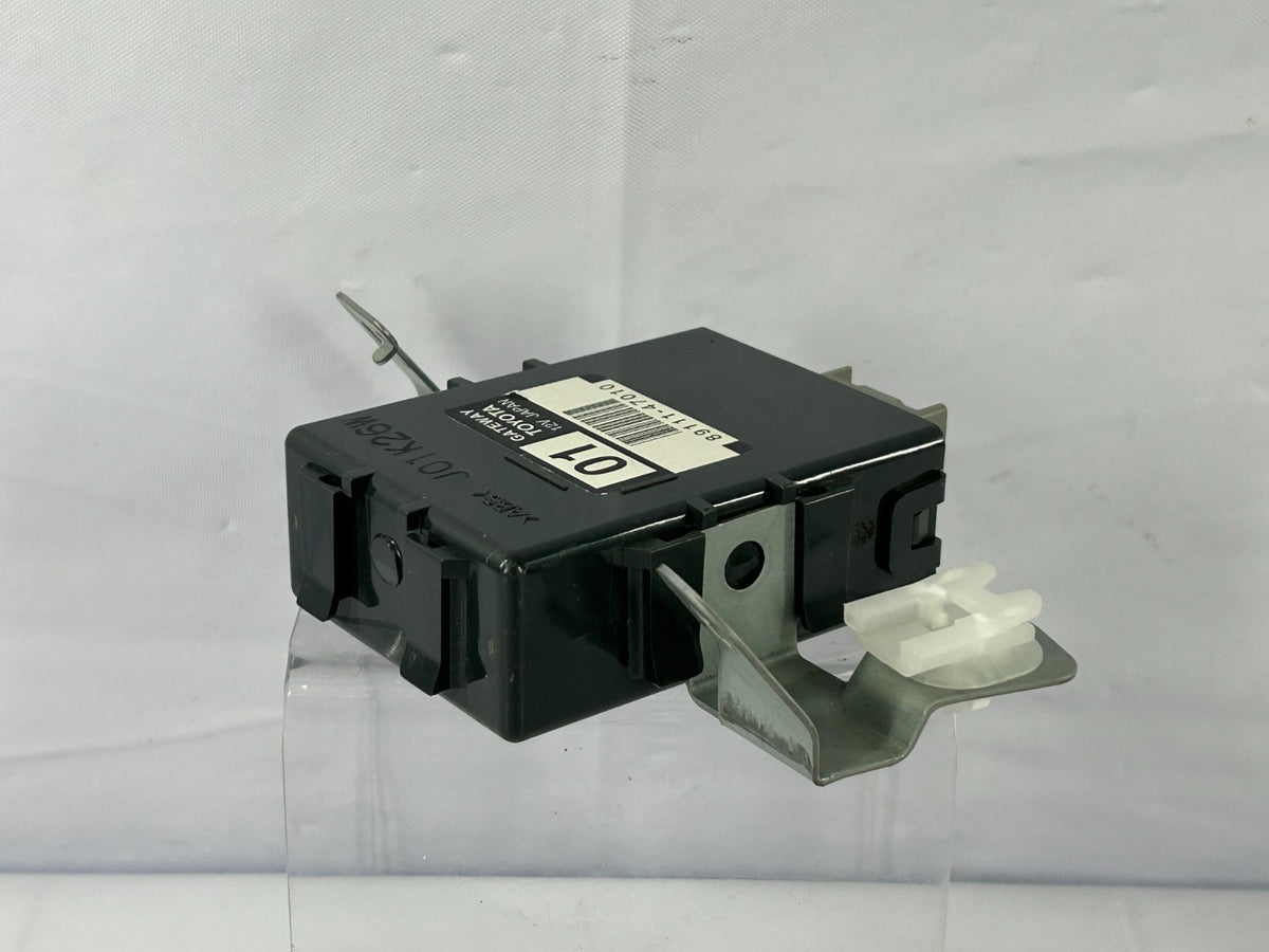 2001-2003 Toyota Prius Multiplex Network Gateway Computer Module OEM 89111-47010