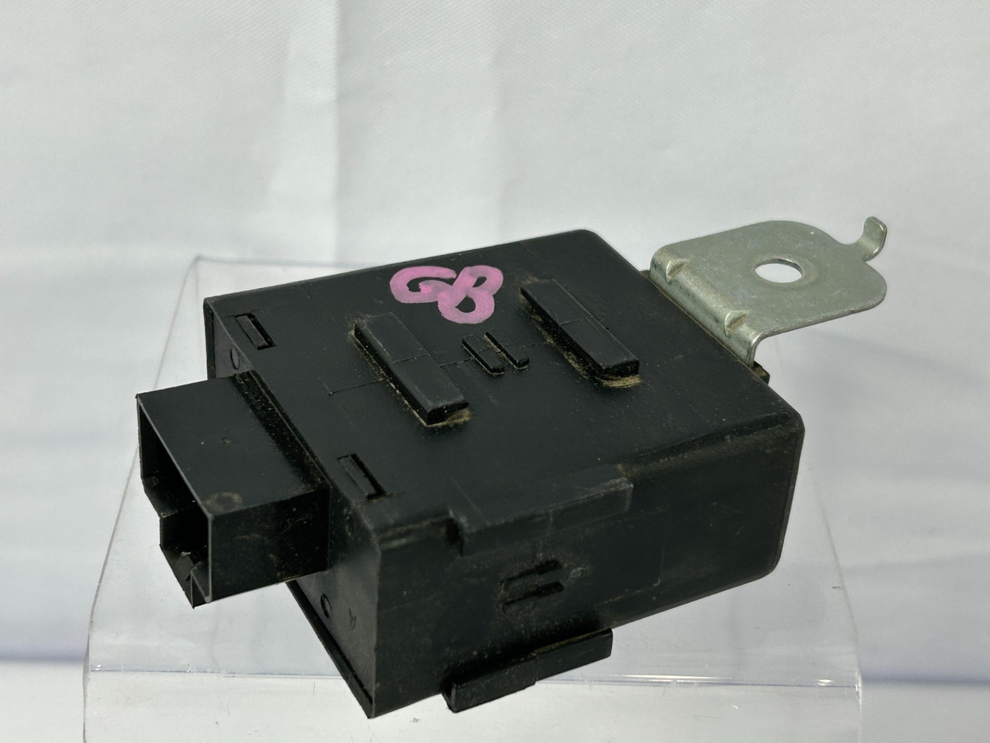 2000-2002 Subaru Outback Seat Belt Timer Key Warning Module Unit OEM 88013AE00A