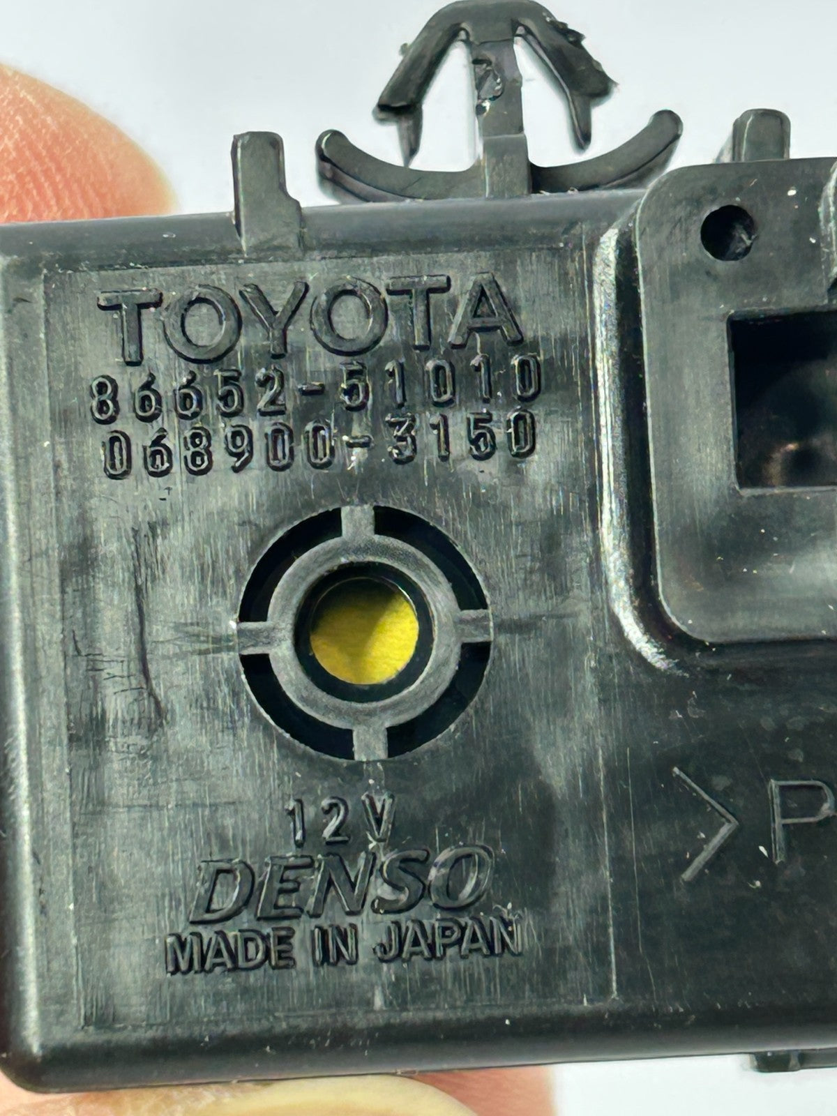 2000-2003 Lexus RX300 SKID Control Warning Buzzer Module Unit OEM 86652-51010