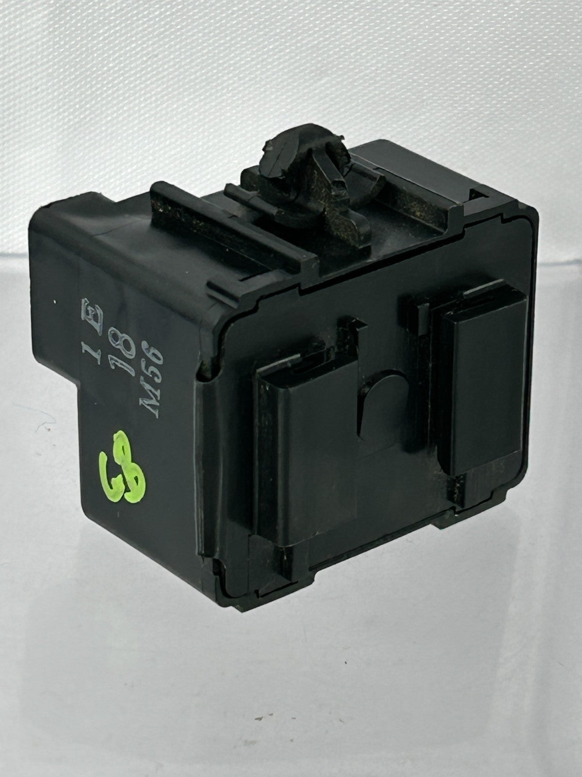 2000-2003 Lexus RX300 SKID Control Warning Buzzer Module Unit OEM 86652-51010