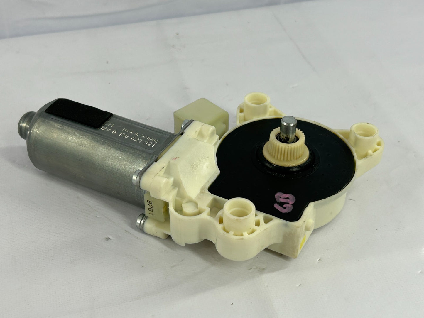 2006-2009 Mercedes CLK350 Left Door Power Window Regulator Motor OEM 2308201042