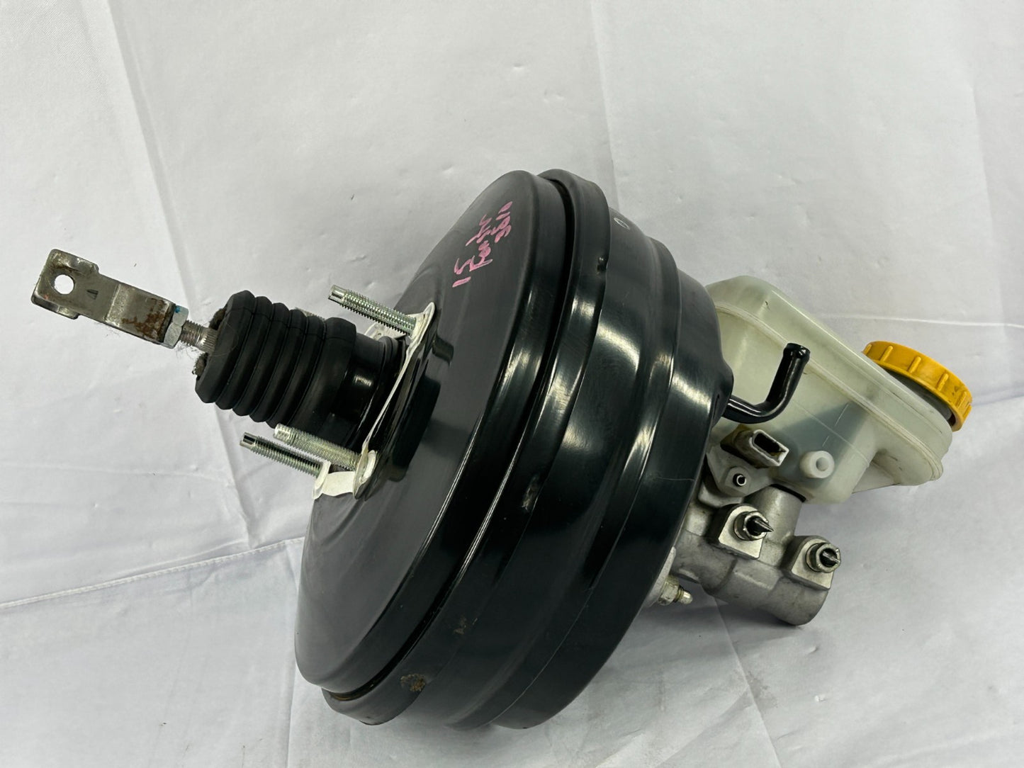 2015-2018 Subaru Forester Power Brake Booster Master Cylinder OEM 26402FJ110