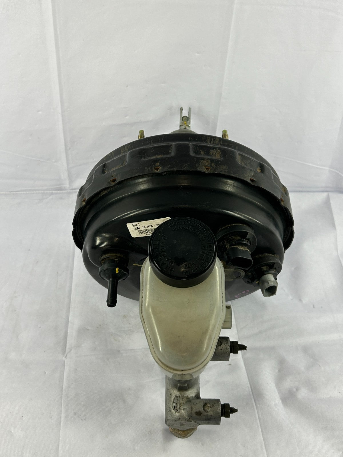 2002-2007 Toyota Sequoia Power Brake Booster Master Cylinder OEM 44610-0C041