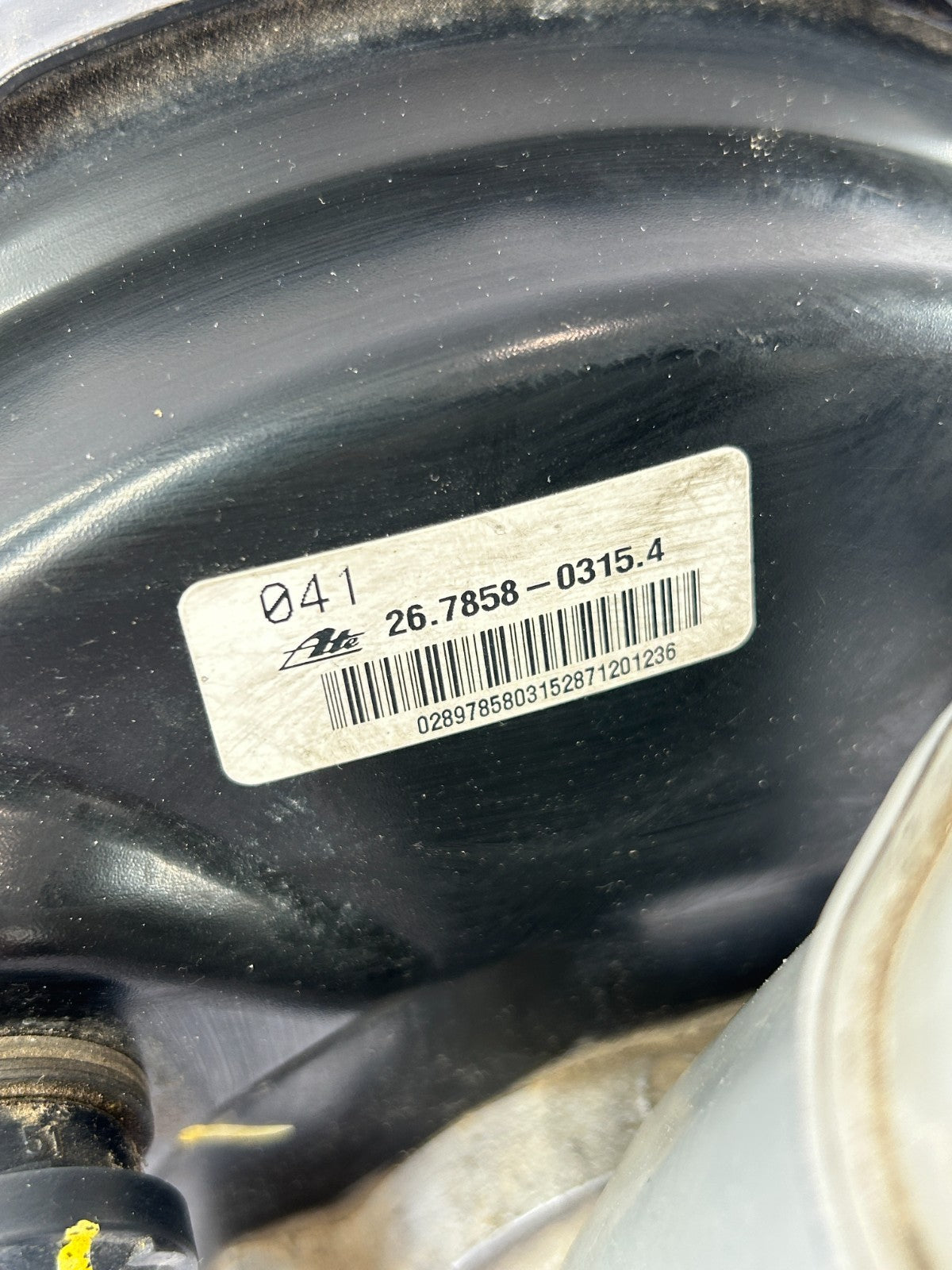 2002-2007 Toyota Sequoia Power Brake Booster Master Cylinder OEM 44610-0C041