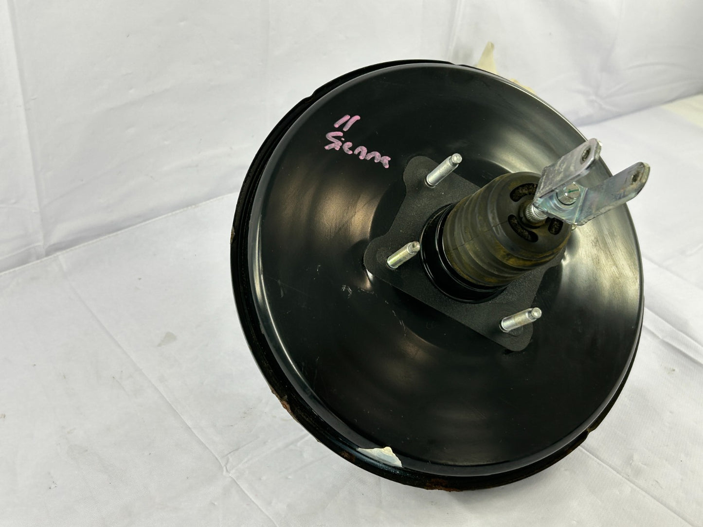 2011-2016 Toyota Sienna Power Brake Booster & Master Cylinder OEM 44610-08071